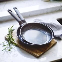 BK Universe Koekenpannenset Ø 24 Cm + Ø 28 Cm - Inductie - PFAS-vrij -Tefal Keuken Verkoopwinkel 1200x1200 596