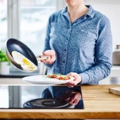 GreenPan Cambridge Koekenpan 20cm - Brons - Inductie - PFAS-vrij -Tefal Keuken Verkoopwinkel 1200x1200 650