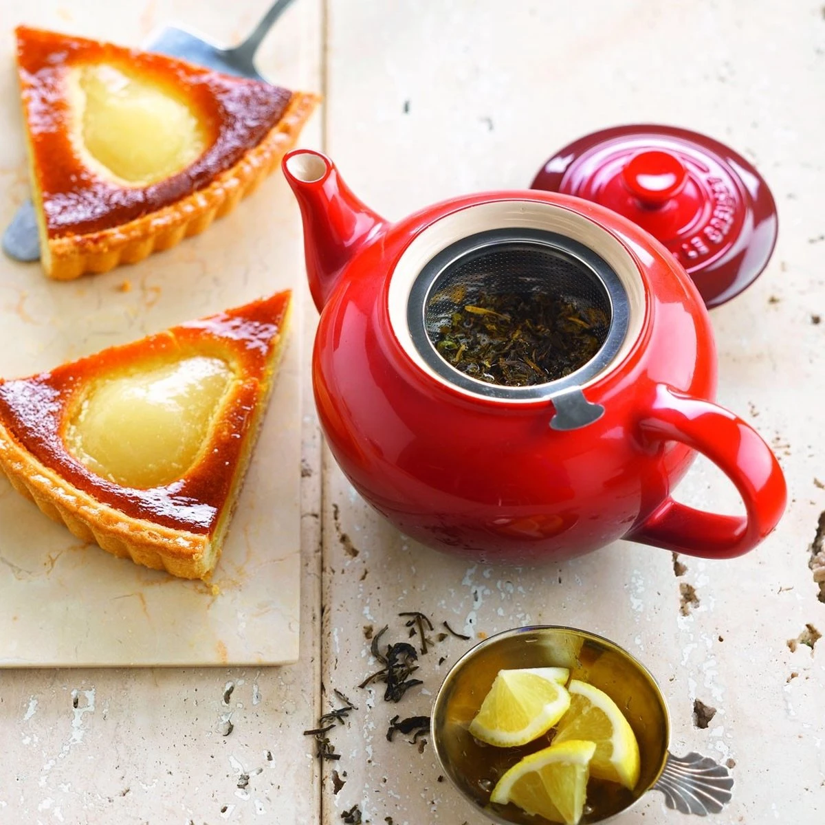 Le Creuset Theepot 1,3l Rood 2 Le Creuset Theepot 1,3l Rood - Afbeelding 2