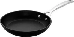 Le Creuset Koekenpan Les Forgées TNS - ø 24 Cm - Standaard Anti-aanbaklaag -Tefal Keuken Verkoopwinkel 1200x601 5