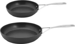 Demeyere Alu Pro Dura Glide Koekenpan - Ø 24 & Ø 28cm - Titanium -Tefal Keuken Verkoopwinkel 1200x704 1