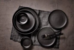 Maastricht Porselein Serviesset Universe Porselein 6-persoons 24-delig Zwart 24 Maastricht Porselein Serviesset Universe Porselein 6-persoons 24-delig Zwart -Tefal Keuken Verkoopwinkel 1200x800 123