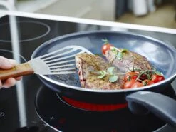 GreenPan Cambridge Hapjespan Met Deksel 24cm - Zwart - Inductie - PFAS-vrij -Tefal Keuken Verkoopwinkel 1200x899 14