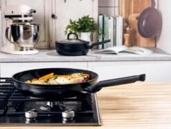 BK Easy Induction Ceramic Koekenpan - Ø28 Cm - PFAS-vrij -Tefal Keuken Verkoopwinkel 1200x907 2
